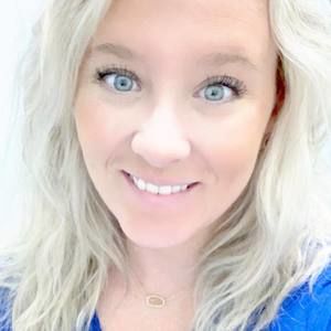 Meet your Posher, Lara